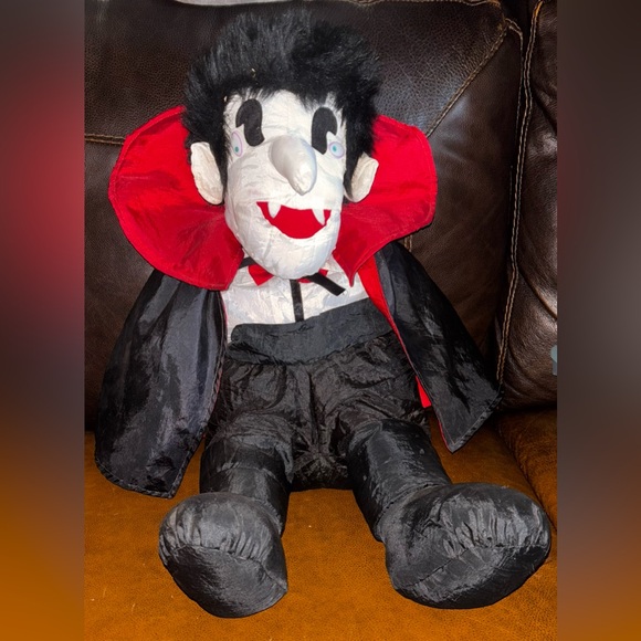 YMT Other - Vintage Halloween Dracula Plush